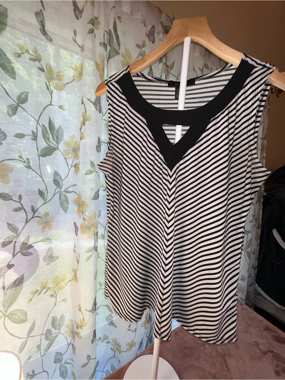 Black and White Striped Sleeveless Tank with Contrast Y-Neck